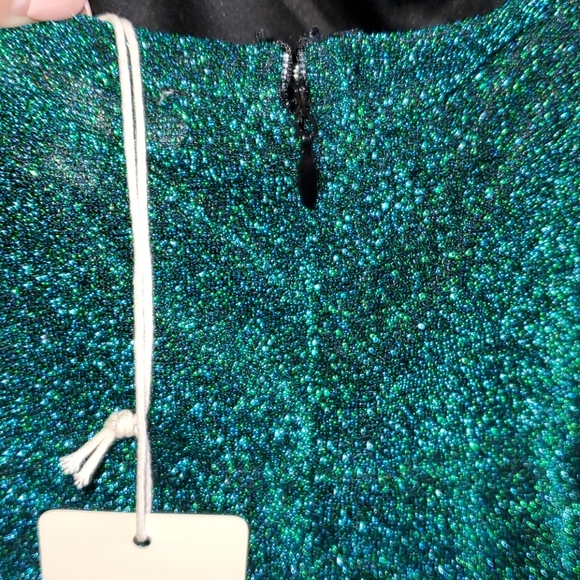 Dress - Picture 7 of 9